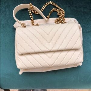 Quince Cream Chevron Shoulder Bag with Gold Chain